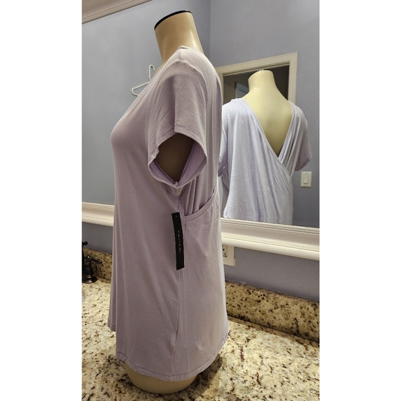 Tahari Crossover Back Tee - Picture 4 of 6